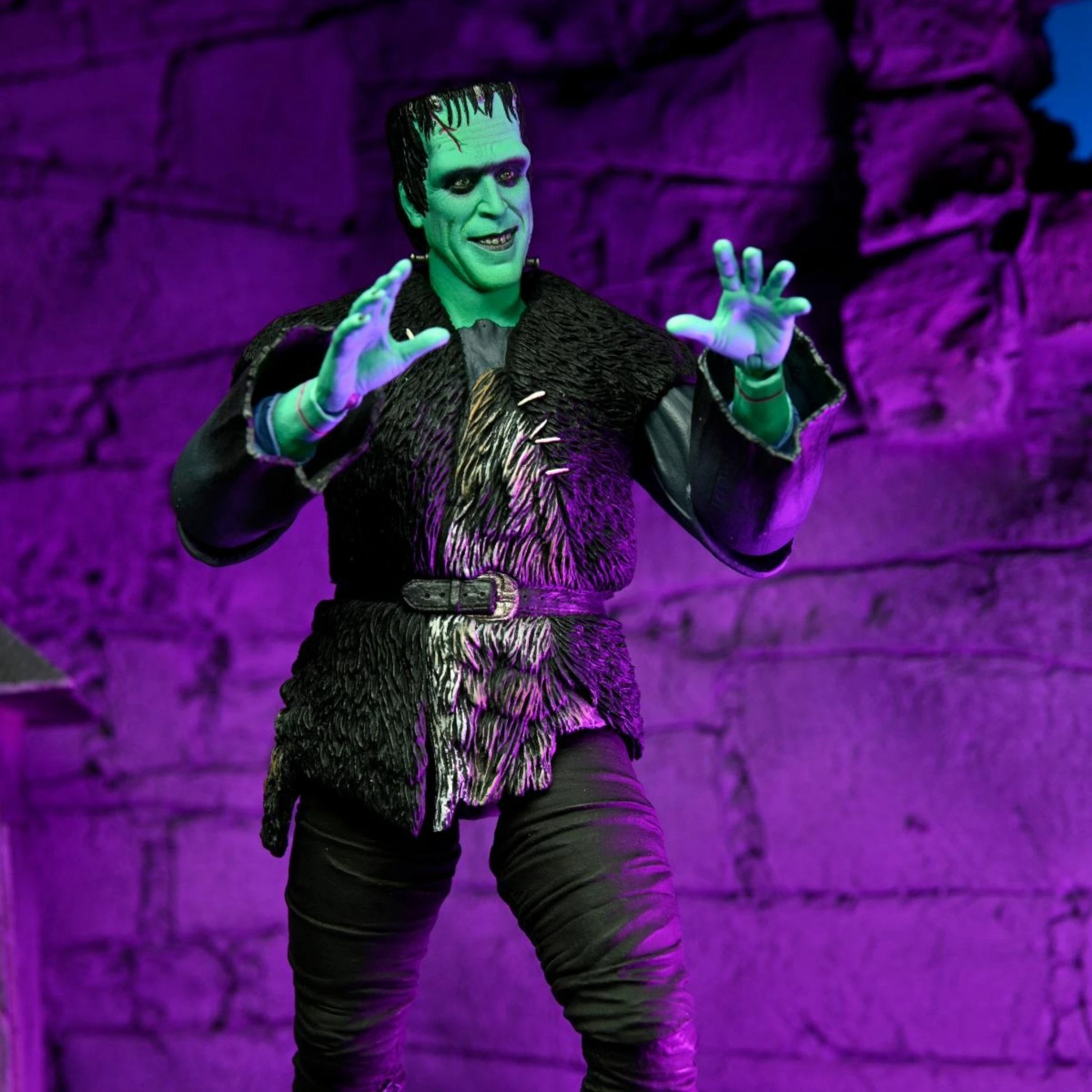 NECA Rob Zombie's The Munsters Ultimate Herman Munster 3 NECA Rob Zombie's The Munsters Ultimate Herman Munster