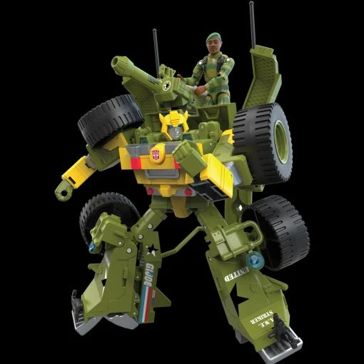 Hasbro Transformers Collaborative G.I. Joe Mash-Up: Bumblebee A.W.E. Striker And Lonzo “Stalker” Wilkinson -Nerdzoic Sales 1 cab3f1fa f0ce 4f33 ab46 60c7ed0ca5b1 569387