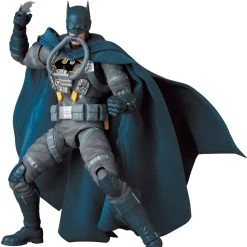 Medicom Batman: Hush MAFEX #166 Batman (Stealth Jumper Version)