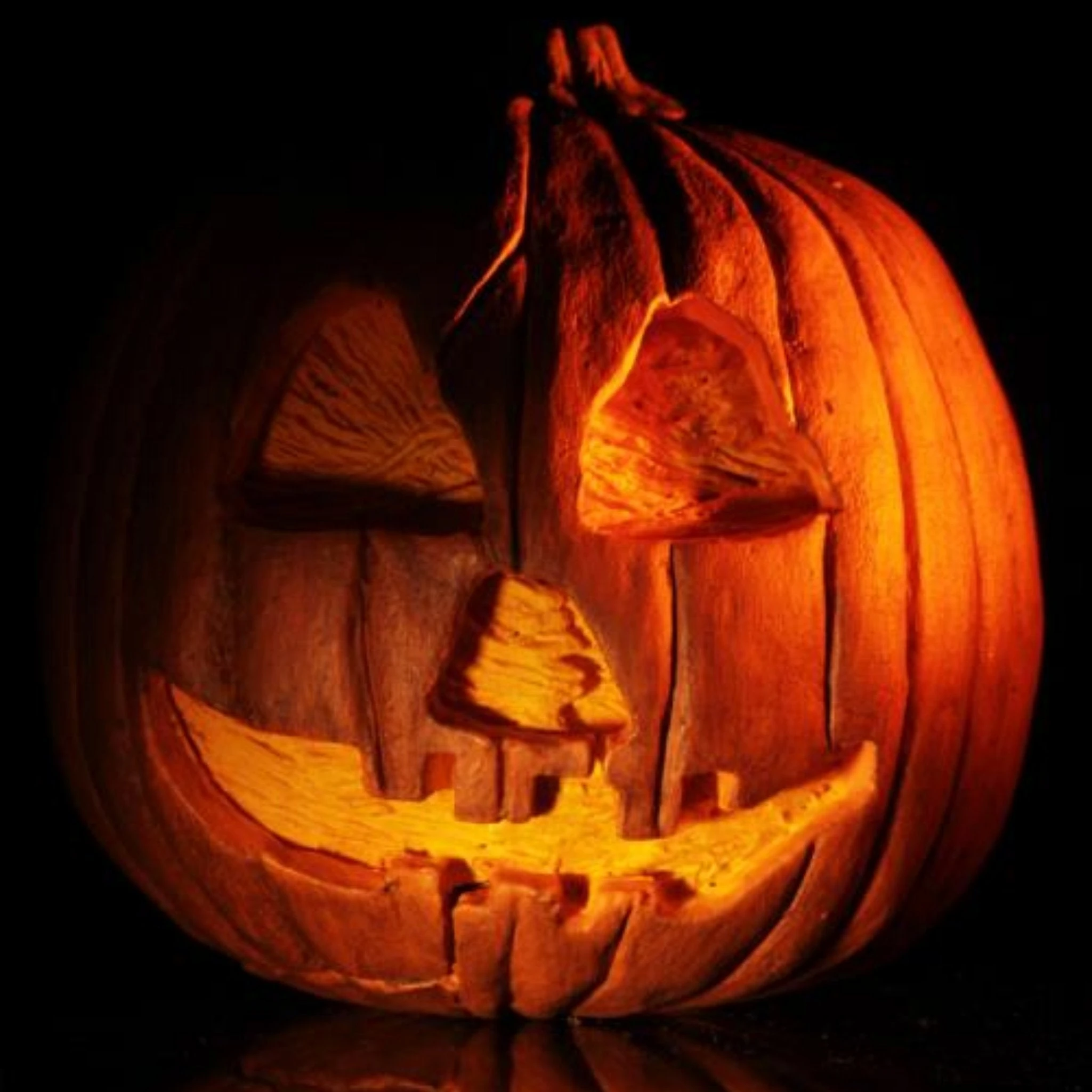 NECA Halloween 2 Ultimate 7" Michael Myers 10 NECA Halloween 2 Ultimate 7" Michael Myers - Image 8